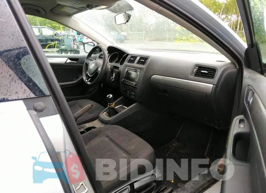 3VW1K7AJ2FM330045 Photo# 5