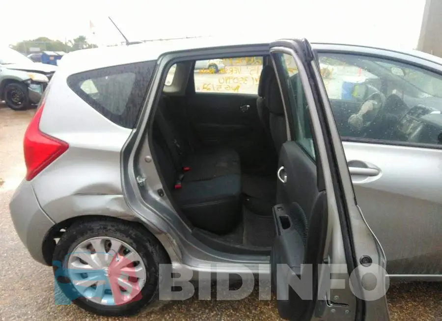 3N1CE2CP7FL350940 Photo# 8