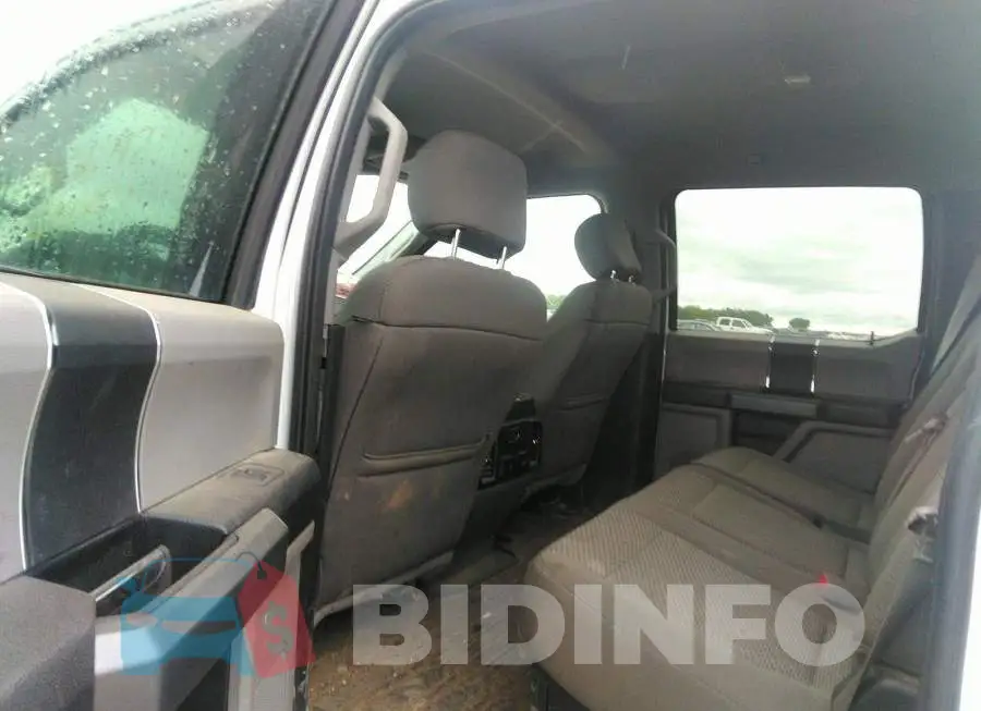1FT7W2B69JEB01231 Photo# 8