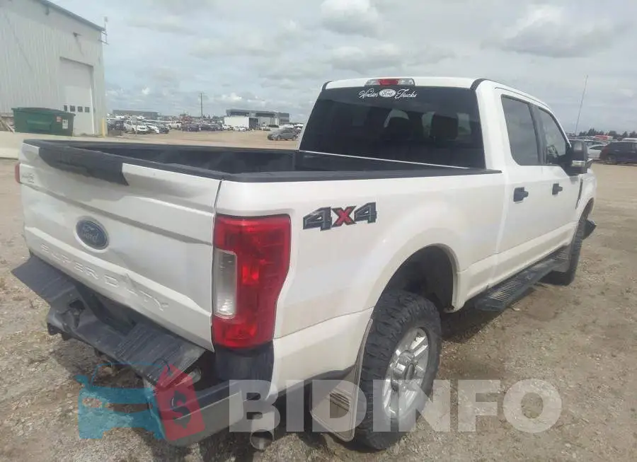 1FT7W2B69JEB01231 Photo# 4