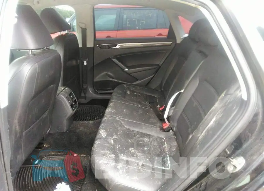 1VWBT7A30HC001948 Photo# 8
