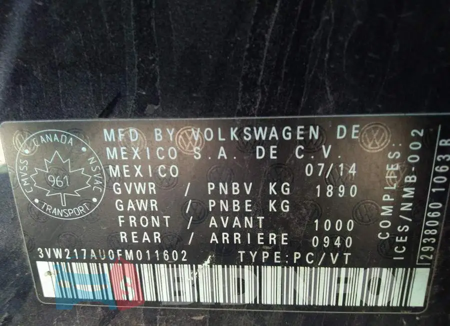 3VW217AU0FM011602 Photo# 9