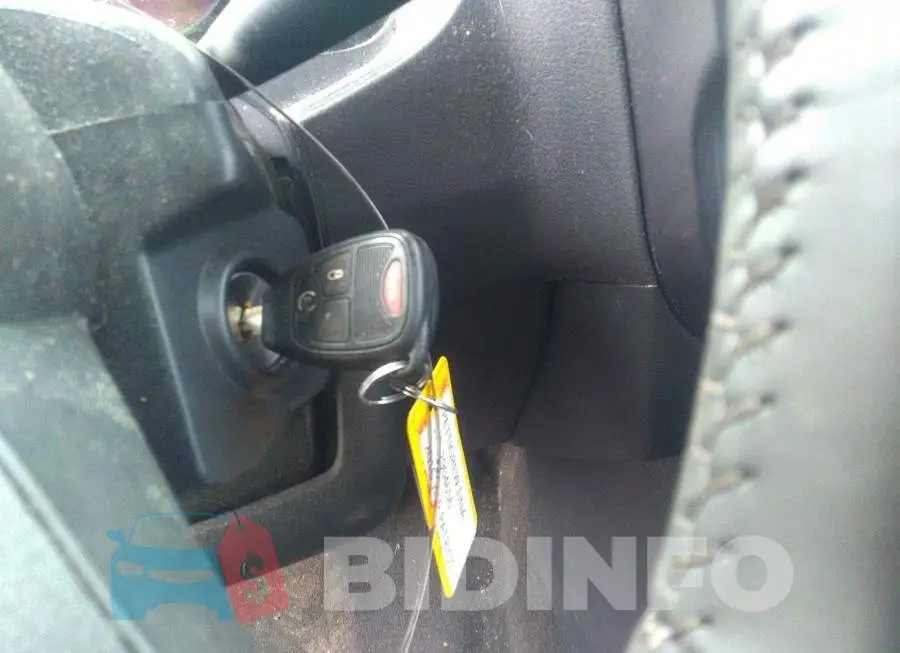 1C4NJRAB7GD637171 Photo# 11