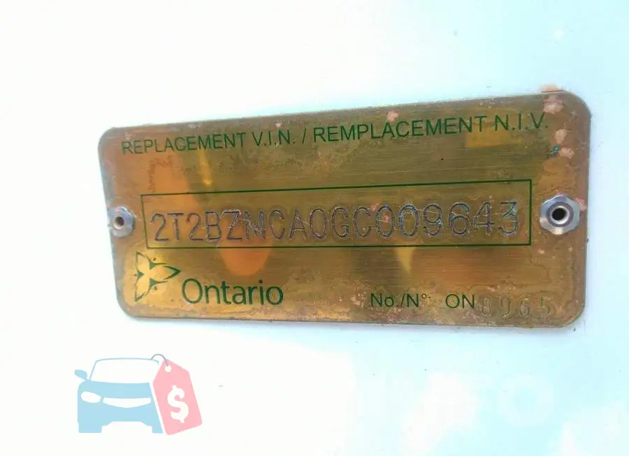 2T2BZMCA0GC009643 Photo# 9