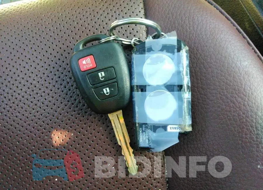 2T3BFREV6HW544056 Photo# 11
