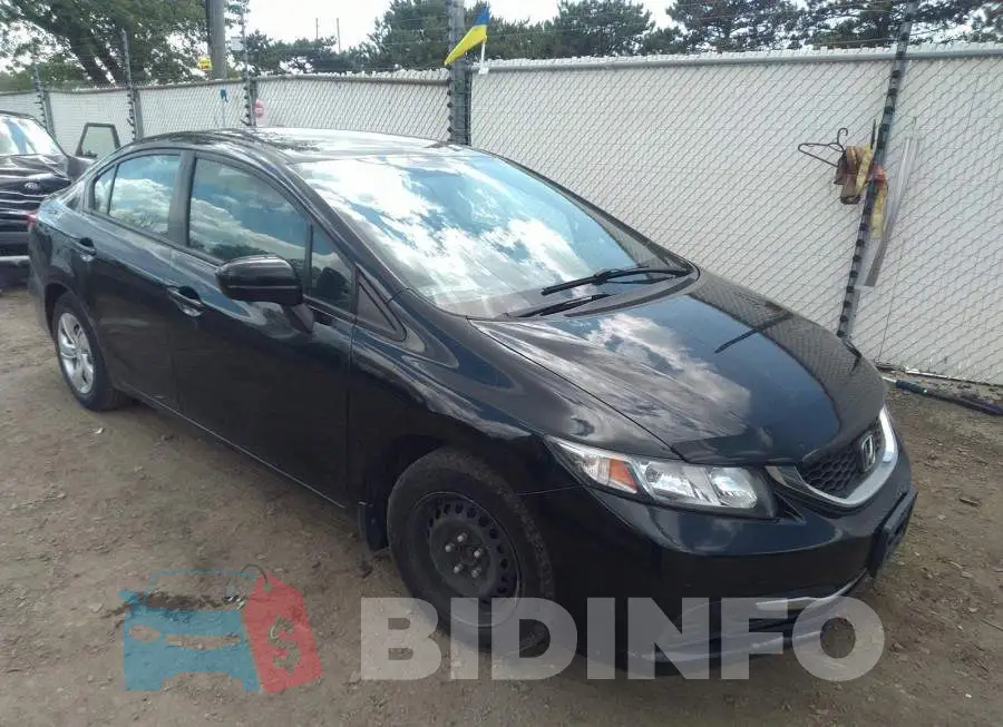 2HGFB2F4XFH042613 Photo# 1