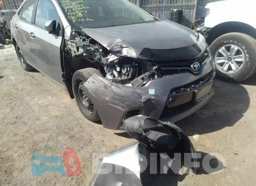 2T1BURHE3FC401283 Photo# 6