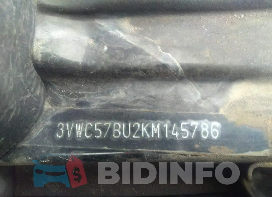 3VWC57BU2KM145786 Photo# 9