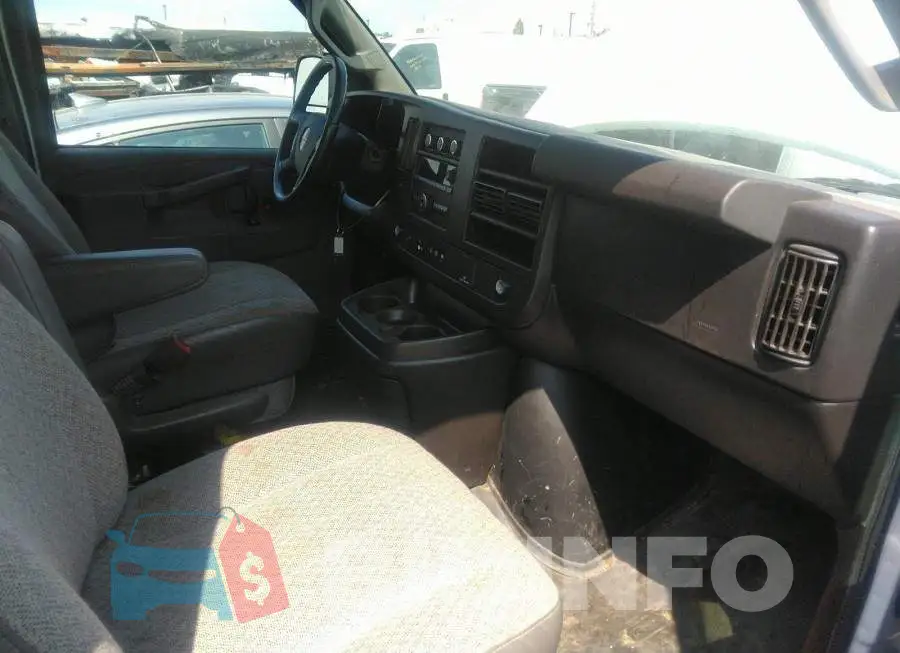 1GTW7AFP8M1182076 Photo# 5