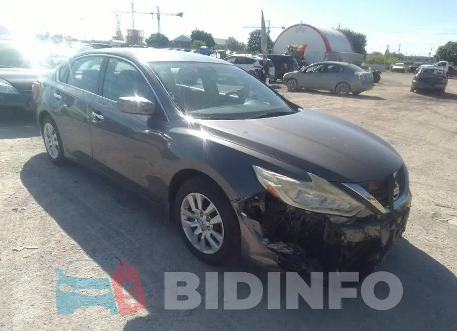 1N4AL3AP0HN343968 Photo# 1