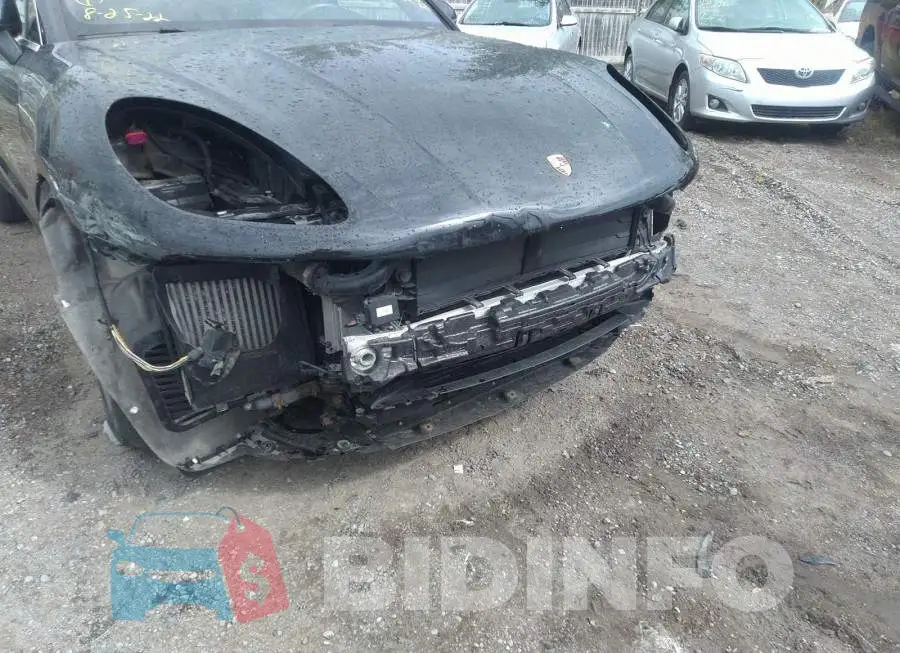 WP1AB2A50GLB42506 Photo# 6
