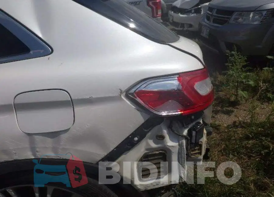 2LMPJ8LR8JBL17545 Photo# 6