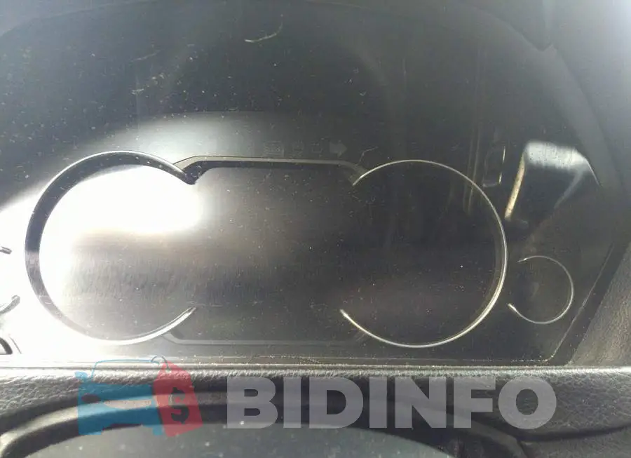 WBA8B7C55JA576544 Photo# 7