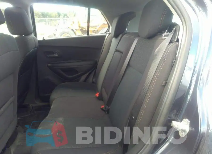 3GNCJNSB6KL221671 Photo# 8