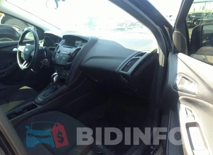1FADP3K28FL224787 Photo# 5