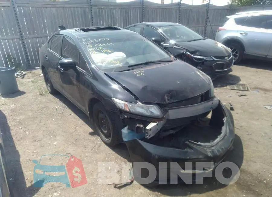 2HGFB2F53FH041621 Photo# 1