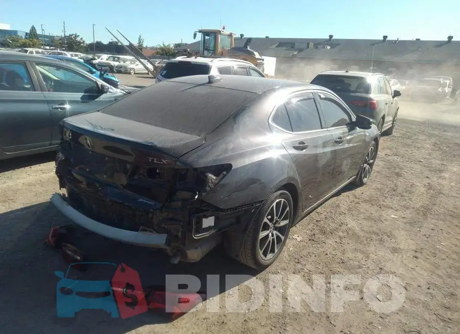 19UUB3F73FA802113 Photo# 4