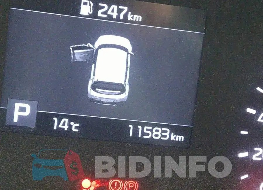 KNDJ33AU4M7771802 Photo# 7