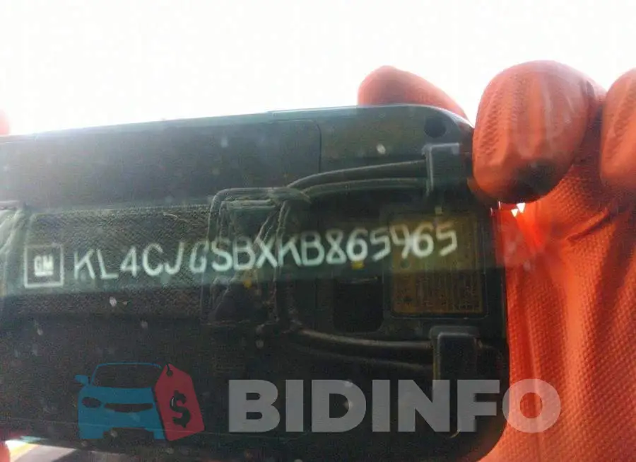 KL4CJGSBXKB865965 Photo# 9