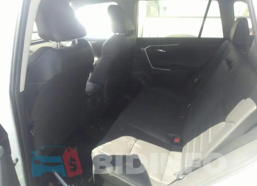 2T3DWRFV1KW027052 Photo# 8