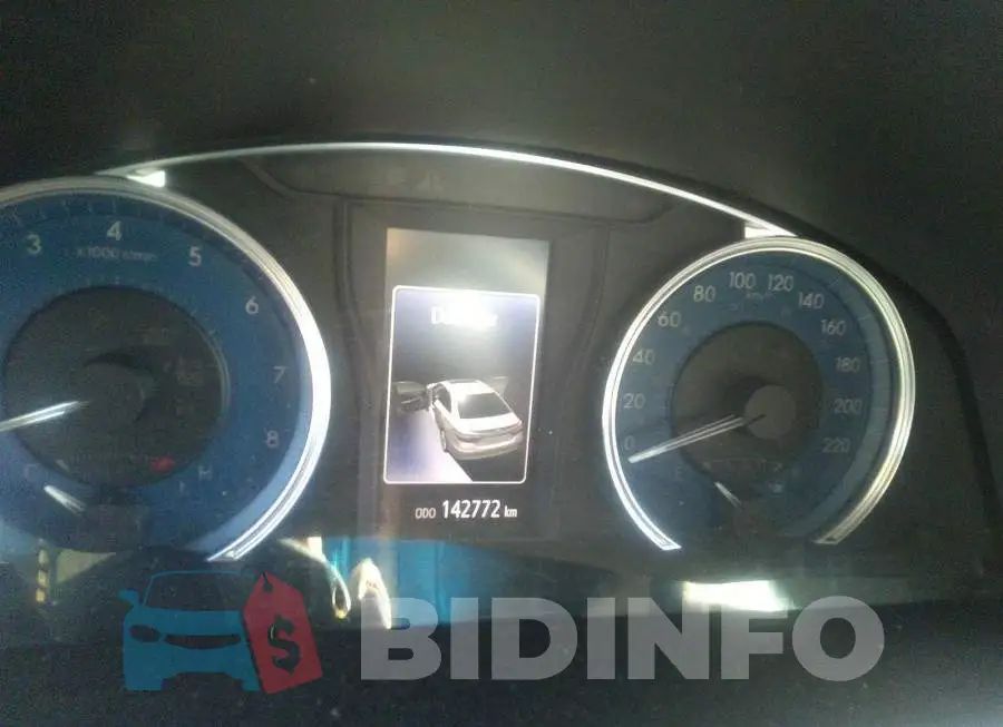 4T1BF1FKXHU413761 Photo# 7