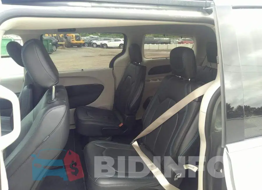 2C4RC1BG0MR583230 Photo# 8