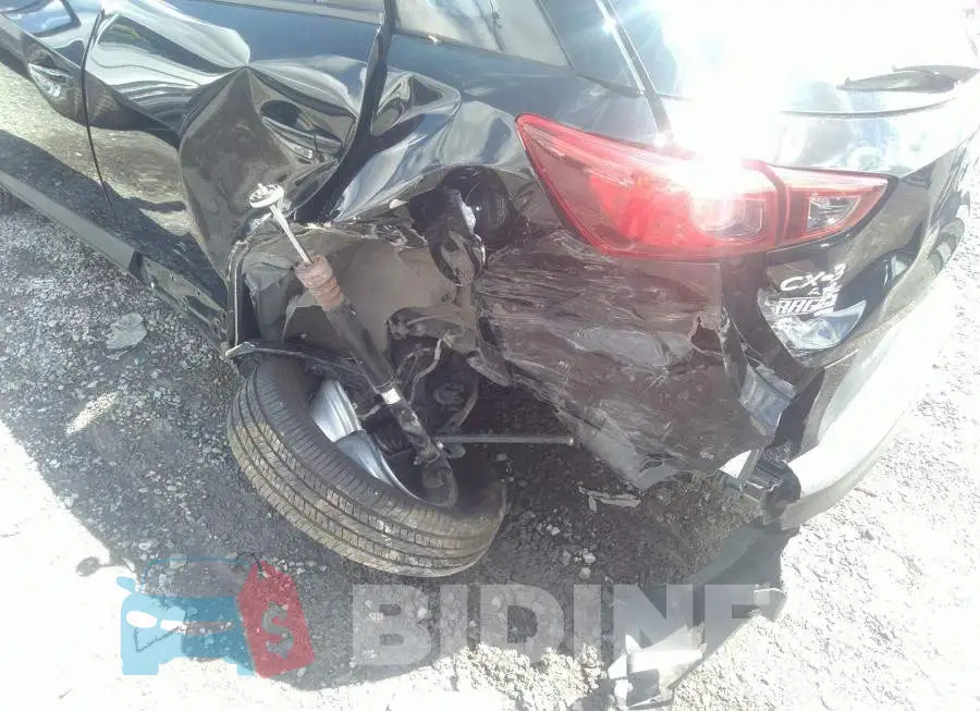 JM1DKFC74M1517650 Photo# 6
