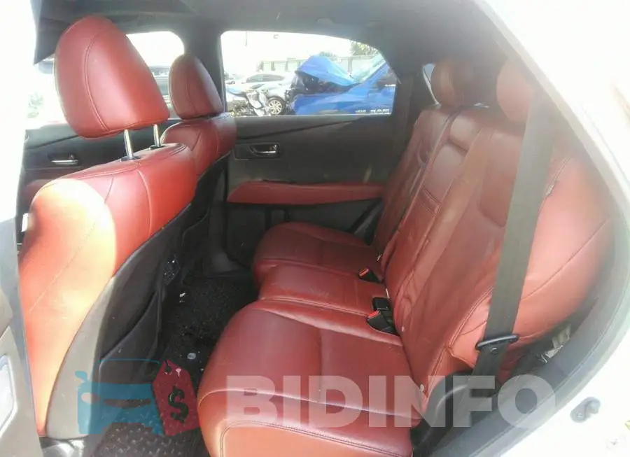 2T2BK1BA3FC317571 Photo# 8