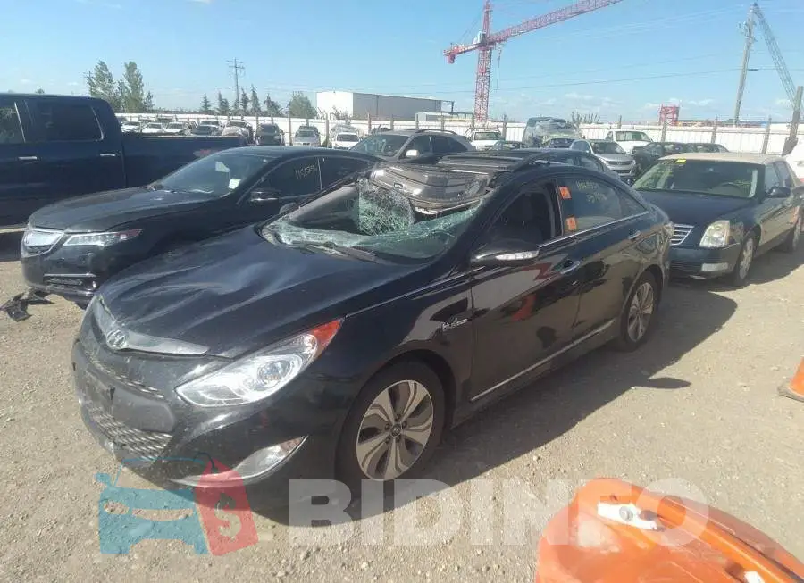 KMHEC4A46FA138761 Photo# 2