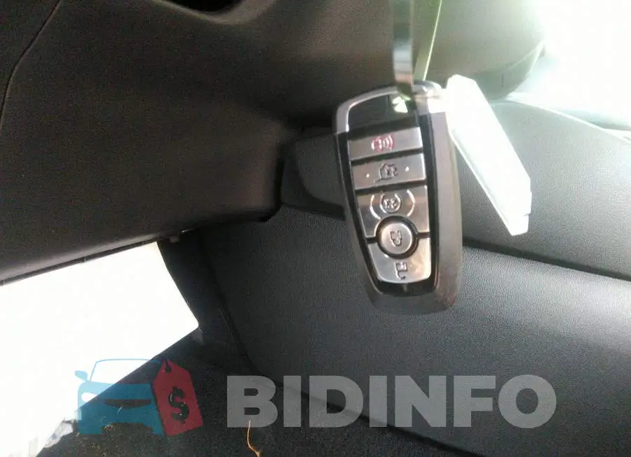 3FMCR9C63MRB35885 Photo# 11