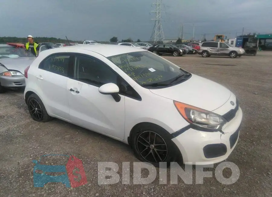 KNADM5A39F6973473 Photo# 1