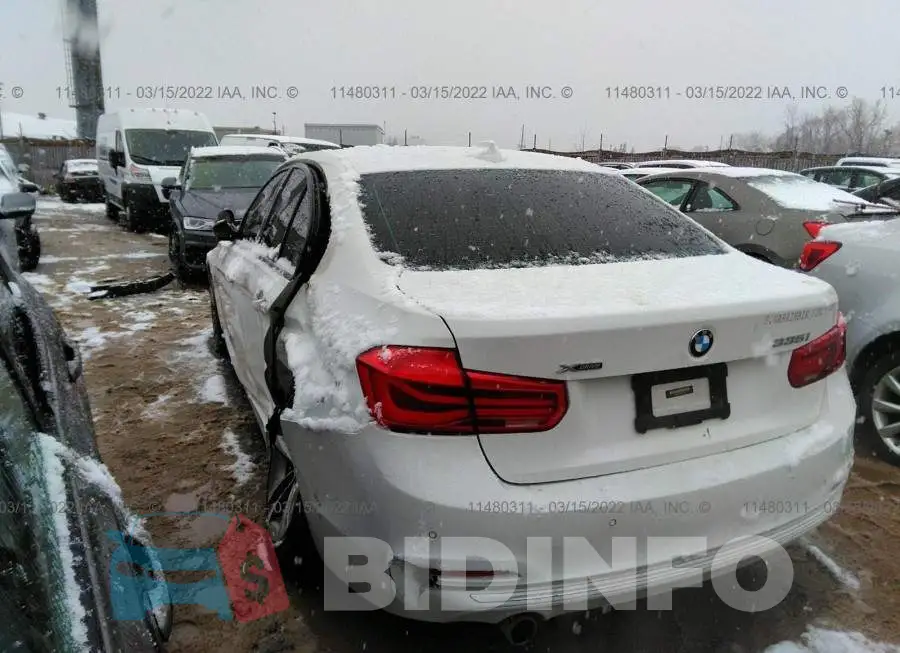 WBA8E5G54GNU20793 Photo# 3