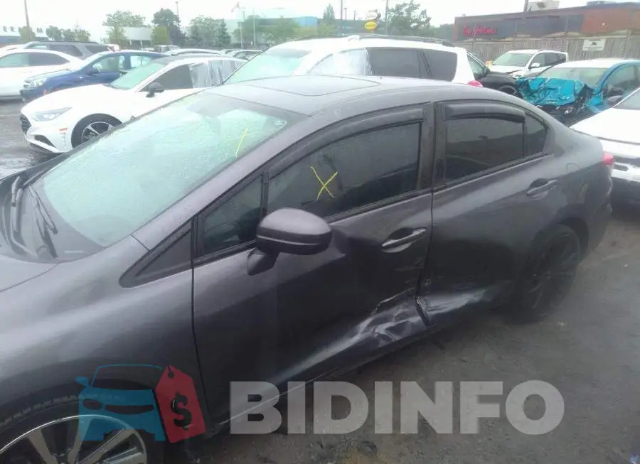 2HGFB2F57FH000117 Photo# 6