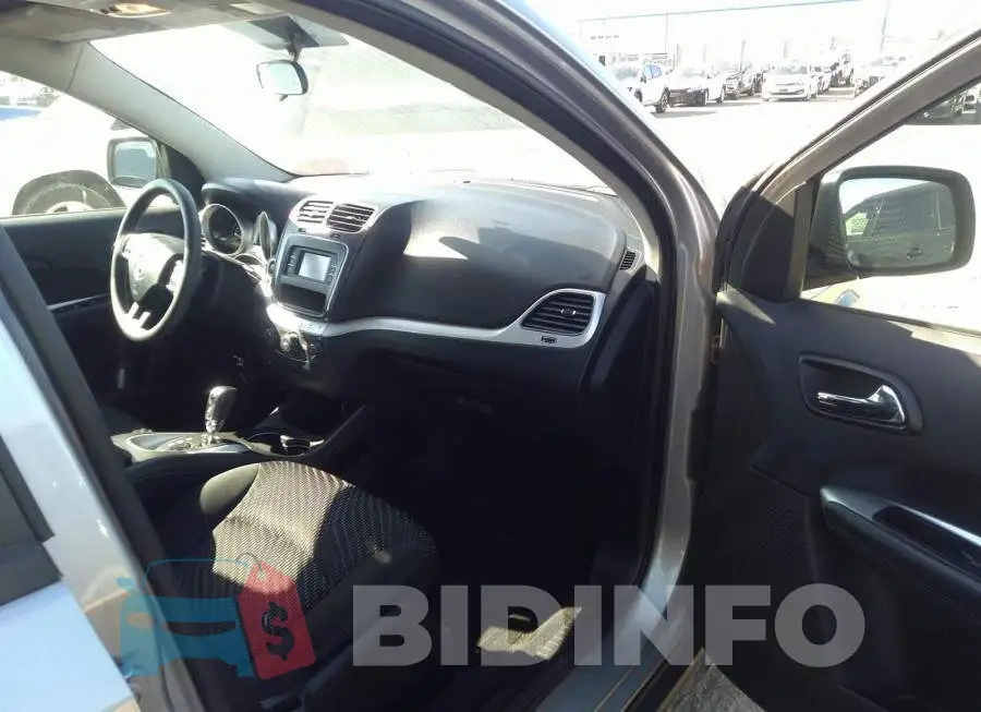 3C4PDCAB4GT128369 Photo# 5