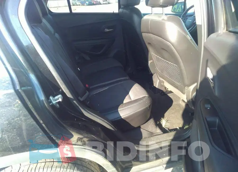 3GNCJPSB1GL141018 Photo# 8