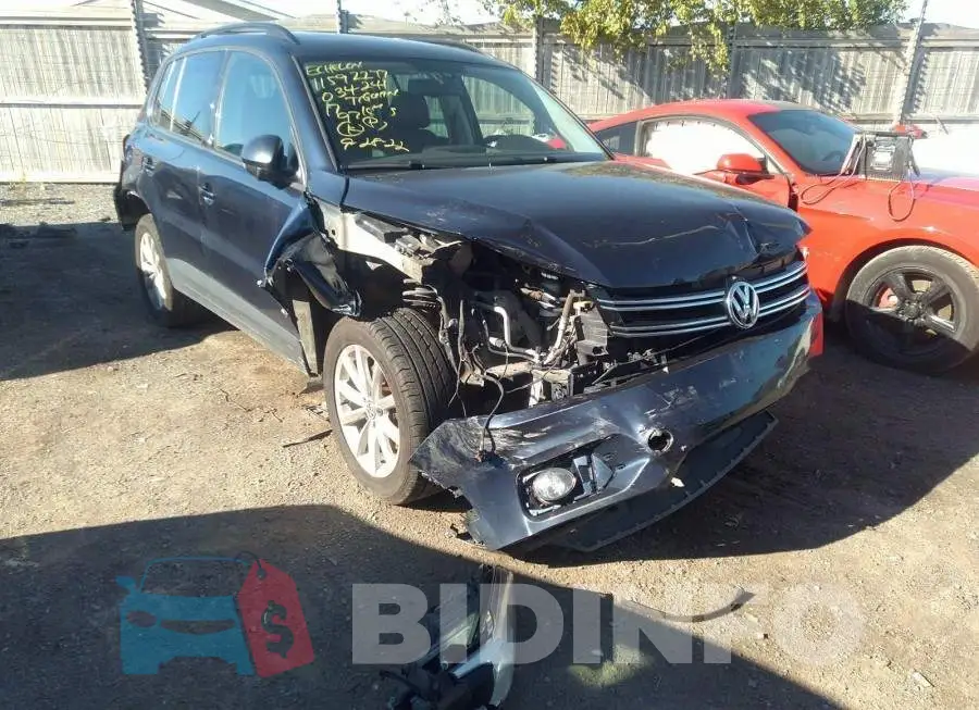 WVGNV7AX4HK034241 Photo# 1