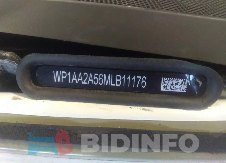WP1AA2A56MLB11176 Photo# 9