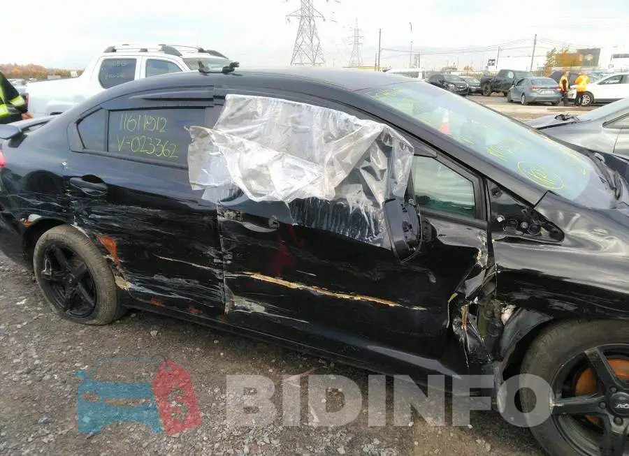2HGFB2E24FH023362 Photo# 6