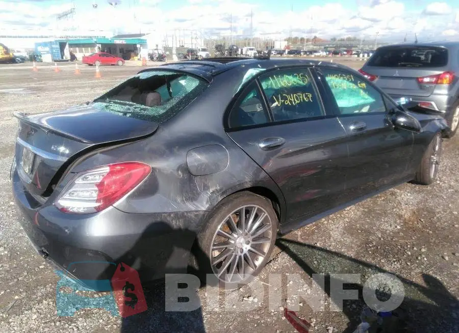 55SWF6EB9JU240767 Photo# 4