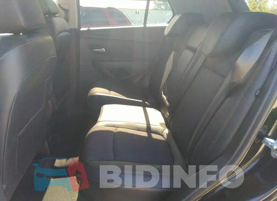 3GNCJPSB3KL226340 Photo# 8