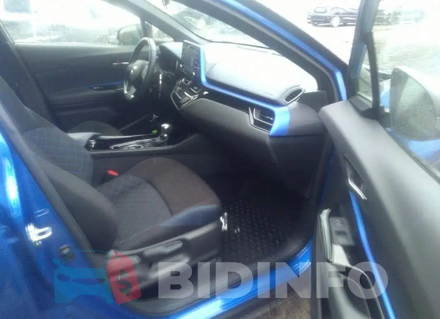 JTNKHMBX6M1129276 Photo# 5