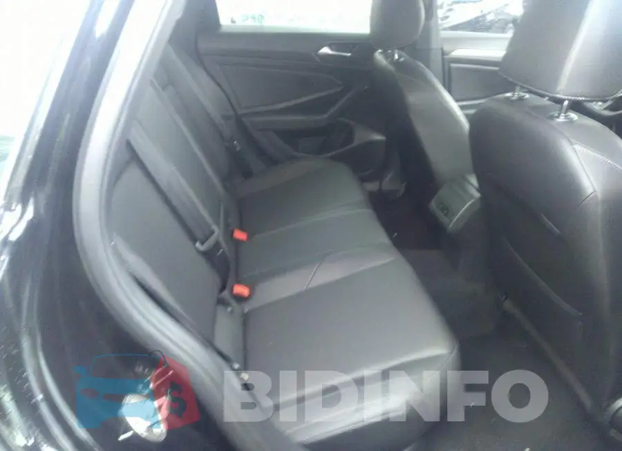 3VWEB7BU3LM024512 Photo# 8