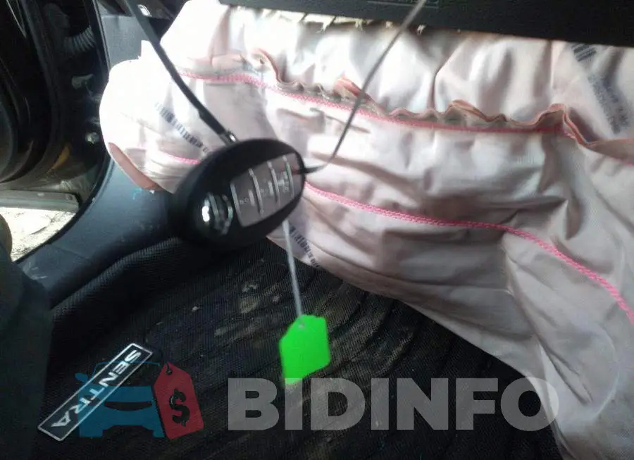 3N1AB8DVXMY213023 Photo# 11