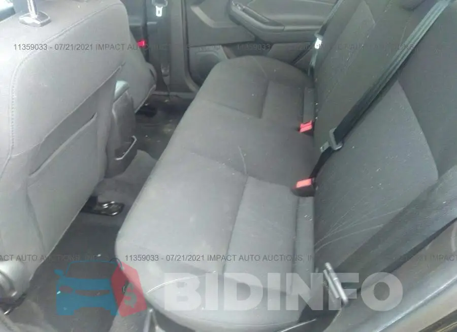 1FADP3FE5GL327509 Photo# 8