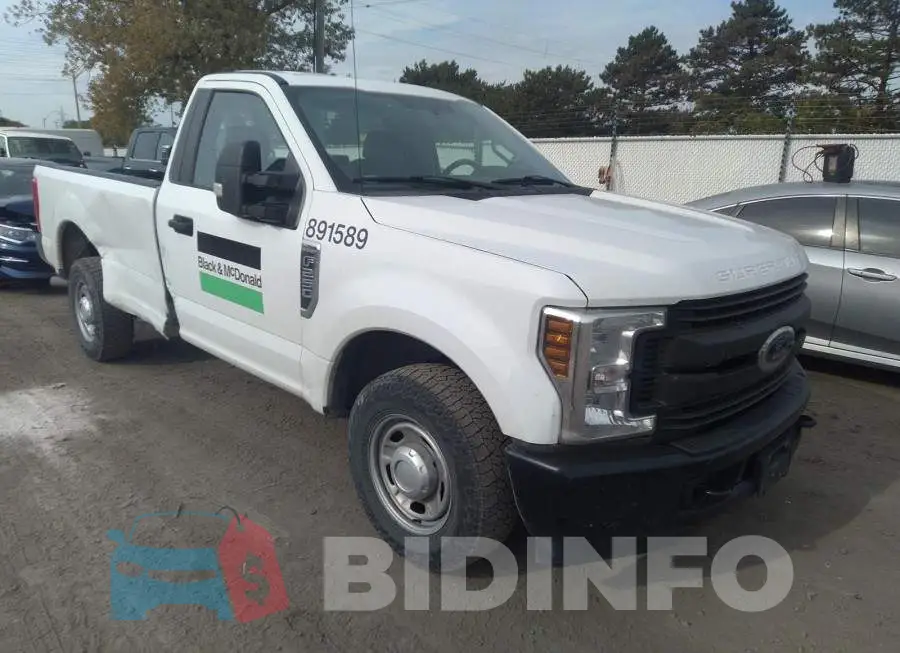 1FTBF2A67KEC37631 Photo# 1
