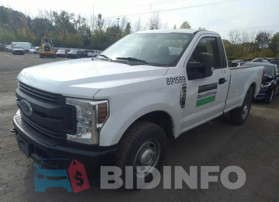 1FTBF2A67KEC37631 Photo# 2