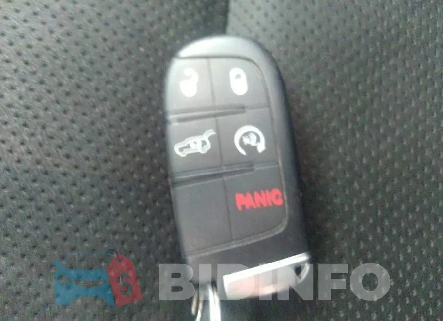 1C4SDJCT8MC573743 Photo# 11