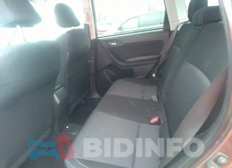 JF2SJEJC8HH579118 Photo# 8