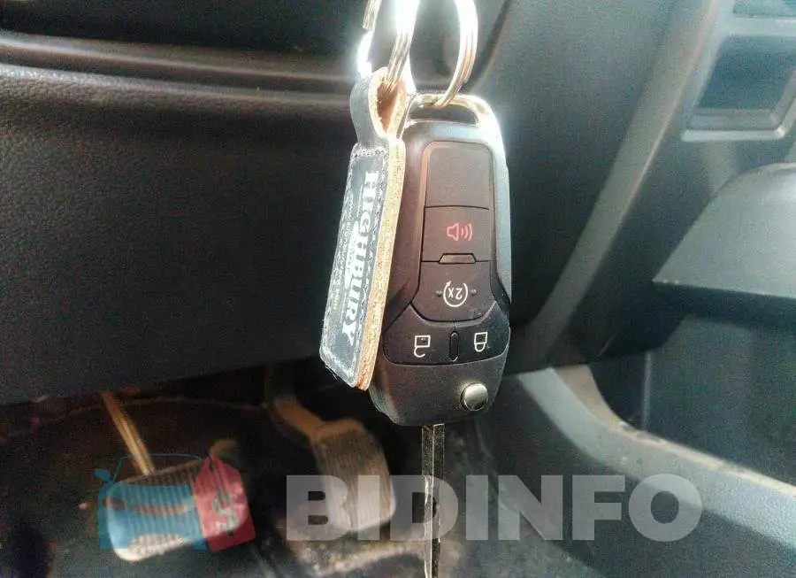 1FTEW1E55KFB55061 Photo# 11