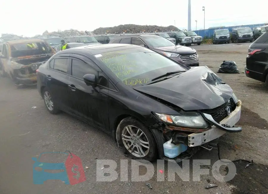 2HGFB2E56FH003317 Photo# 1
